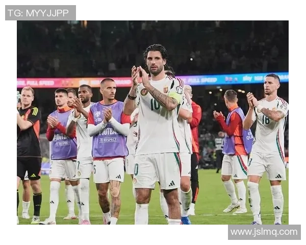 足球明星风采与成长历程探索全面分析及其对全球足球文化的影响